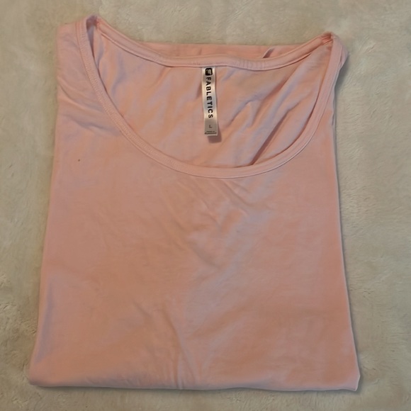 Fabletics Plain Pink Tee size Large - Picture 5 of 5